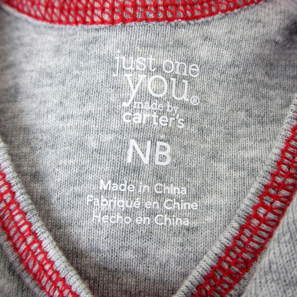 Carter's "Dear Santa, I've Been So Good" outfit NB - Picture 5 of 6